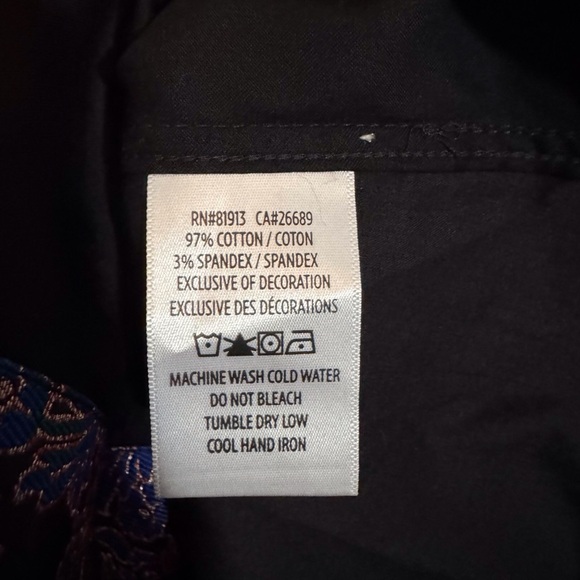 Robert Graham Large Parrot Priscilla Button Up Shirt Top Paisley Cuff Womens - Picture 9 of 10